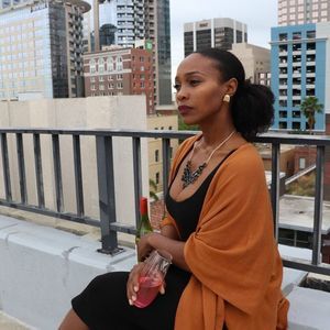 Meet your Posher, T sade